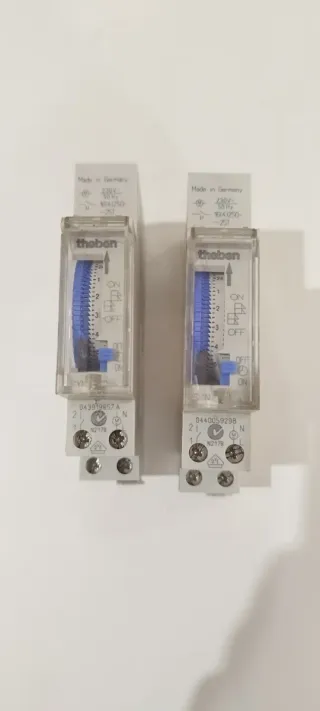 Interruptor horario Theben.