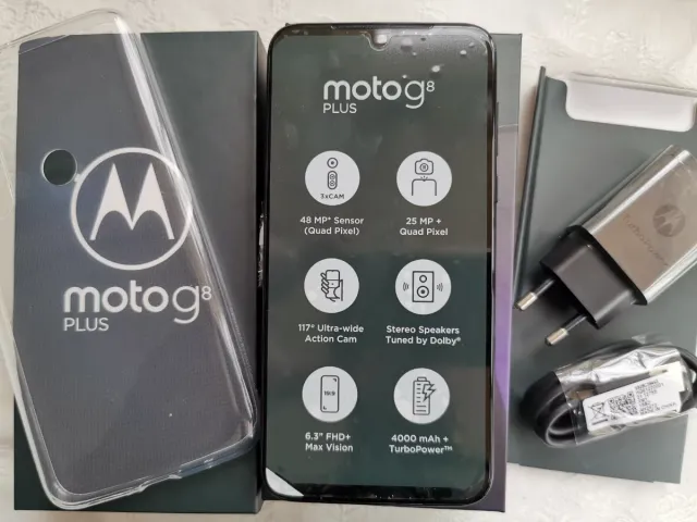 Motorola G8 Plus, Triple cámara