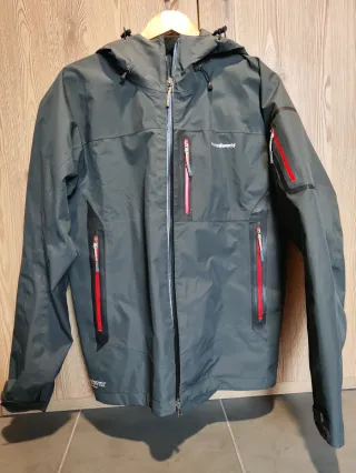 Chaqueta Trangoworld Gore-Tex Gris