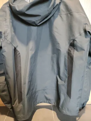 Chaqueta Trangoworld Gore-Tex Gris