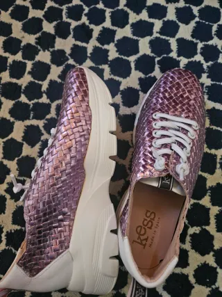 Tenis Kess Malva Talla 37 Sin Uso