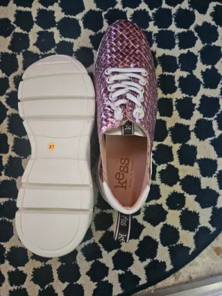 Tenis Kess Malva Talla 37 Sin Uso