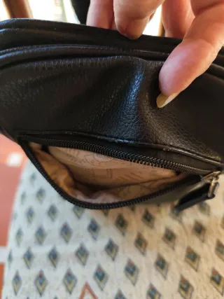 Bandolera LOIS Piel Natural Hombre Negra