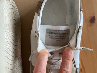 Zapatillas barefoot marca Muris mujer beige/blanco