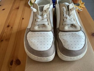 Zapatillas barefoot marca Muris mujer beige/blanco