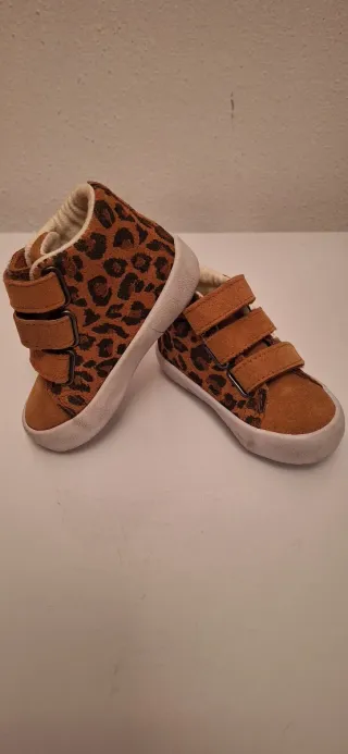 Conjunto 5 pares sapatos 17-20