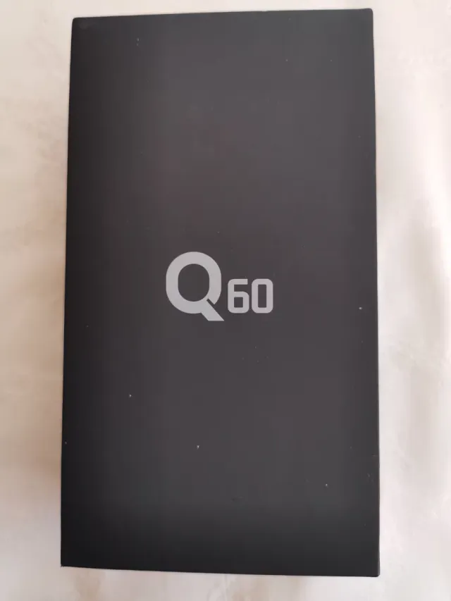 LG Q60 de 64GB y 4 cámaras