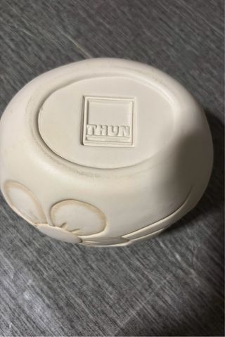 Vaso Thun ceramica decorato fiore e farfalla