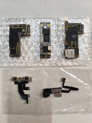 Schede madri iPhone 11, 12 Pro Max, 13 Pro Max