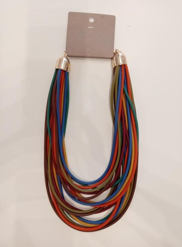 Collana multifilo stile etnico