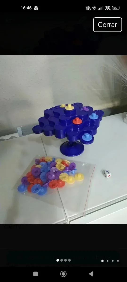 Lote de quebra-cabeças e jogos