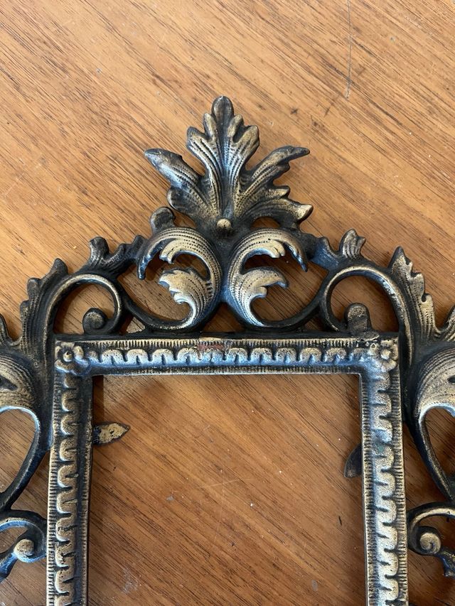 Marco in bronzo massiccio di HARRISON & GIL