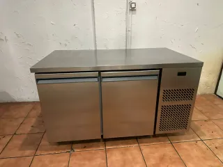 Bajo mostrador 2 puertas acero inoxidable