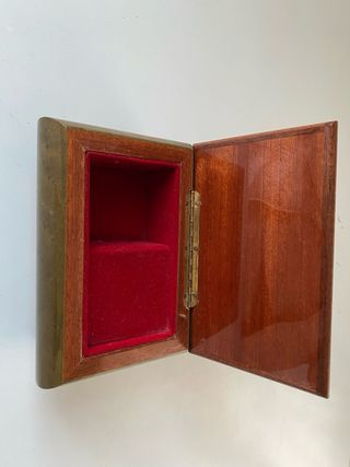 Carillon musicale in legno con fiori