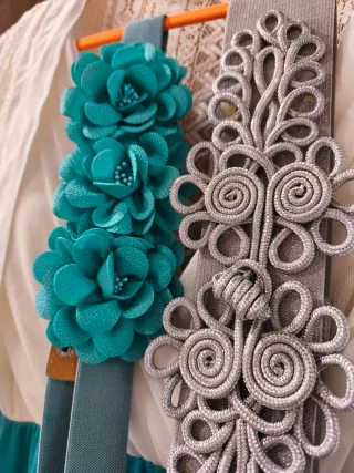 Vestido fiesta verde turquesa y blanco