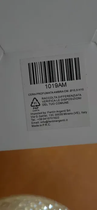 Candela profumata in vetro dorato