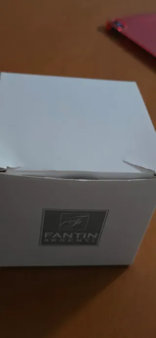 Candela profumata in vetro dorato