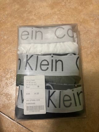Calvin Klein Boxers M (3 unidades)