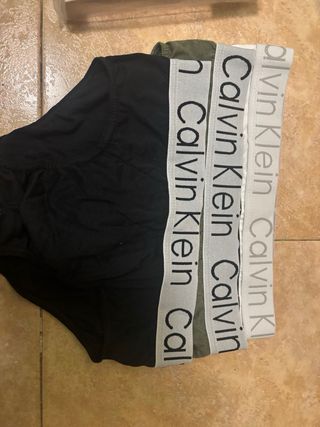 Calvin Klein Boxers M (3 unidades)