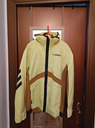 Chaqueta Adidas Terrex GV4366