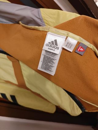 Chaqueta Adidas Terrex GV4366