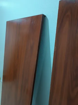 Encimera y baldas de madera