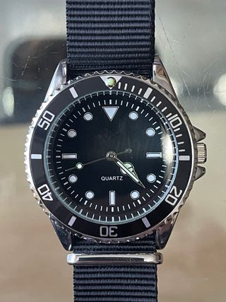 Reloj Cuarzo tipo Submariner Negro y Plateado