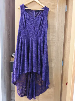 Vestido Morado oscuro Talla 2XL.