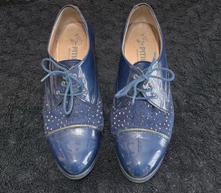 Zapatos Pitillos azul piel y charol