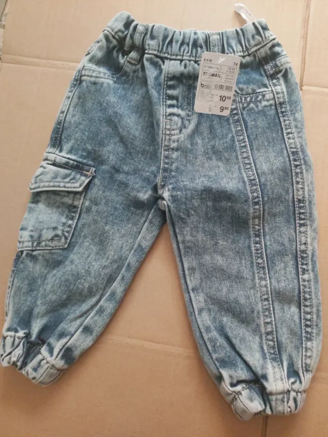 Pantalón vaquero bebé cargo