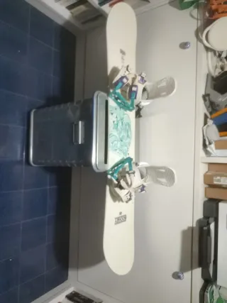 Tabla Snowboard Boogey Blanca + Botas