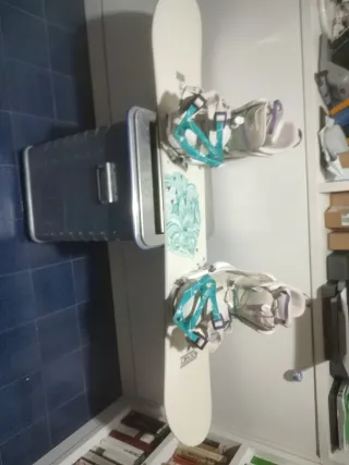 Tabla Snowboard Boogey Blanca + Botas