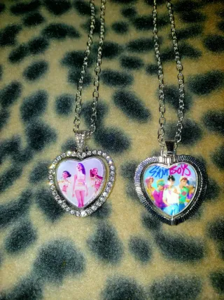 Collana Kpop Demon Hunters, Huntrix e Saja Boys