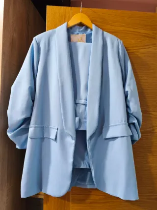 Traje americana y pantalón azul celeste XXL