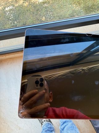 Samsung Tab S7+ con funda