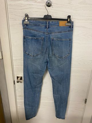 Pantalones vaqueros Stradivarius