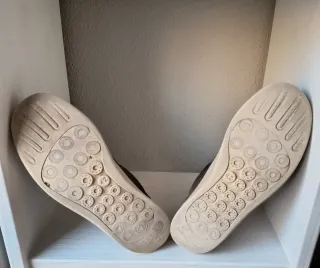 Zapatos de piel Camper marrones