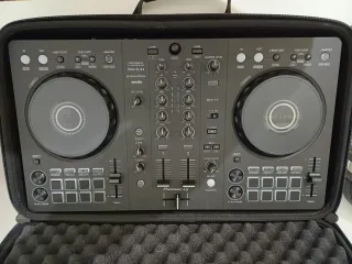Controlador Pioneer DDJ-FLX4 + funda + auriculares