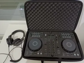 Controlador Pioneer DDJ-FLX4 + funda + auriculares