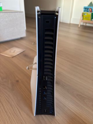 PS5 1TB + 2 mandos + 4 juegos