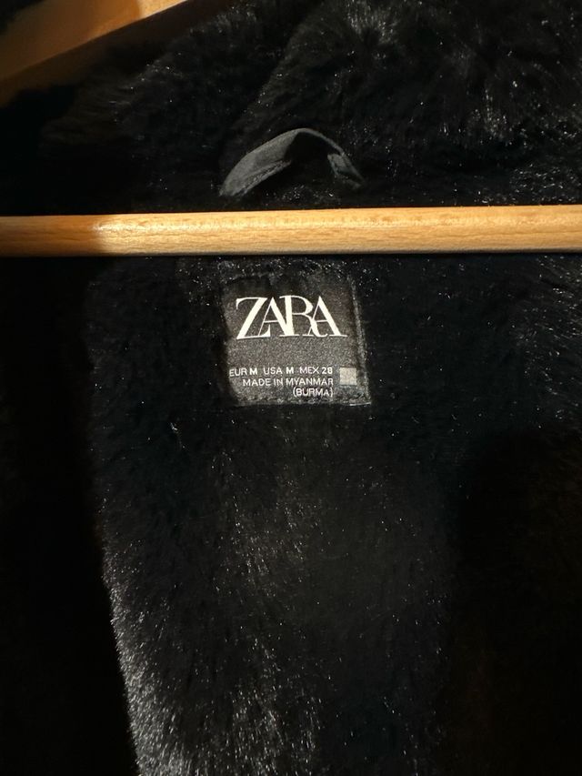 Piumino Zara nero taglia M