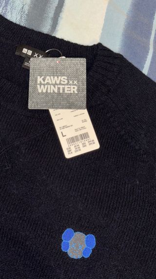 Uniqlo x KAWS Jersey Azul Talla L