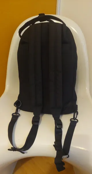 Mochila Eastpak Negra