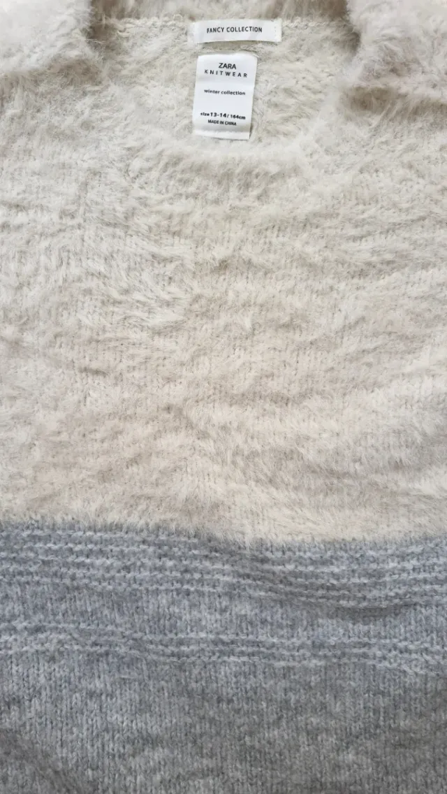 Jersey Zara bicolor blanco y gris