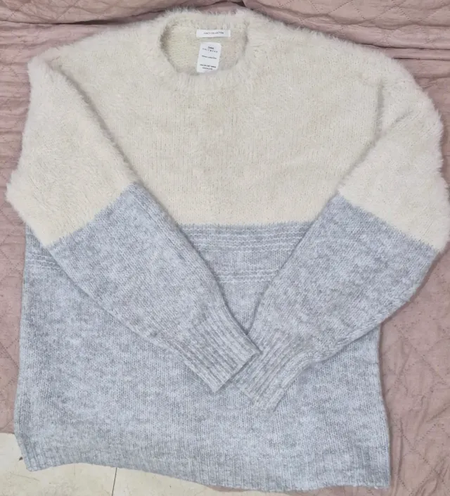 Jersey Zara bicolor blanco y gris