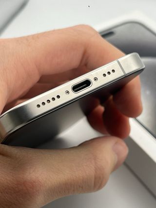 iPhone 15 Pro 256GB Titanio Bianco