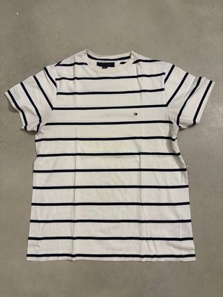 Camiseta Tommy Hilfiger Rayas Azul y Blanca