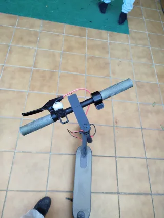 Patinete Eléctrico Gris