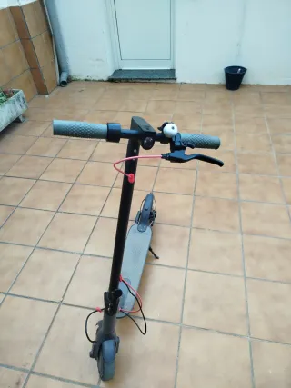 Patinete Eléctrico Gris