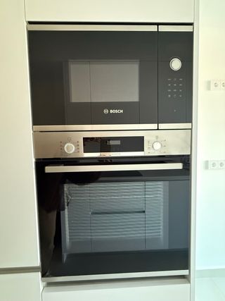 Horno y Microondas Bosch Integrado